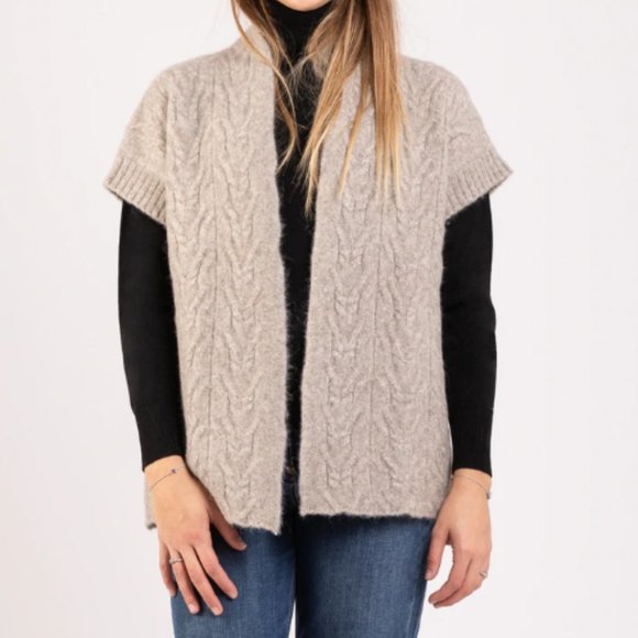 Alysi Soft Shortsleeved Cable-knit Cardigan, Beige, Size S - Picture 12 of 15